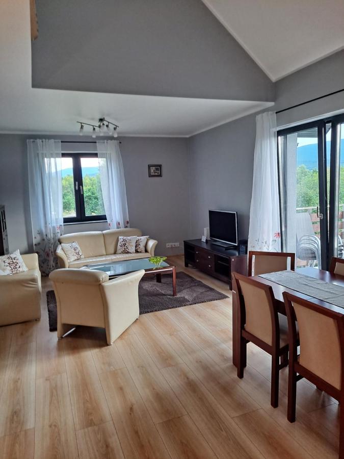 Jelonek Apartment Jelenia Góra Екстериор снимка